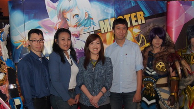 PRESS CONFERENCE ROYAL MASTER