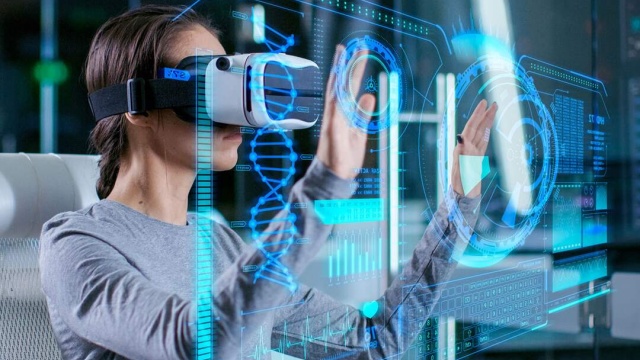 VR AR Developer: Understanding the Concept and Responsibilities